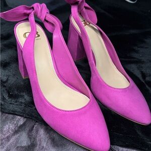 Elegant Pink Women's Heels Giani Bini